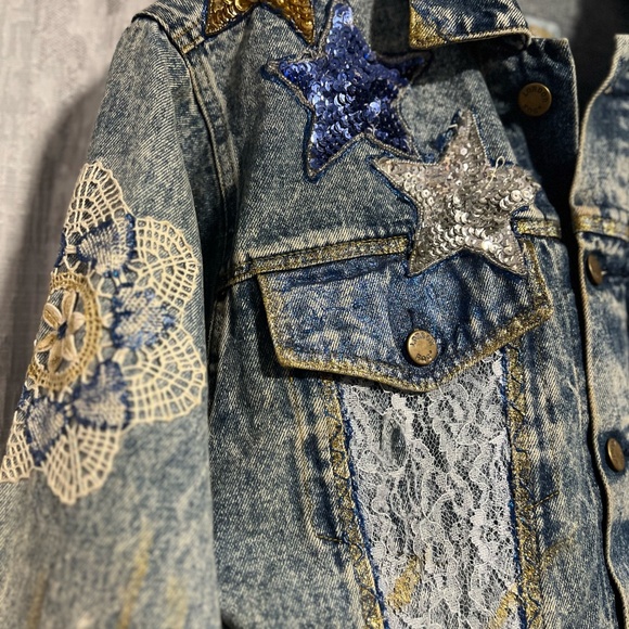 London Fog Embellished Jean Jacket – Vintage Style – L - Picture 2 of 6